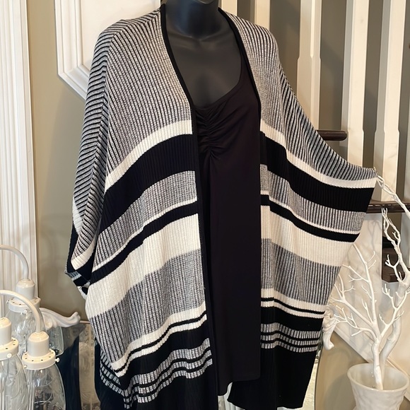 Divided Perfect Black & White Striped Poncho - Picture 2 of 9